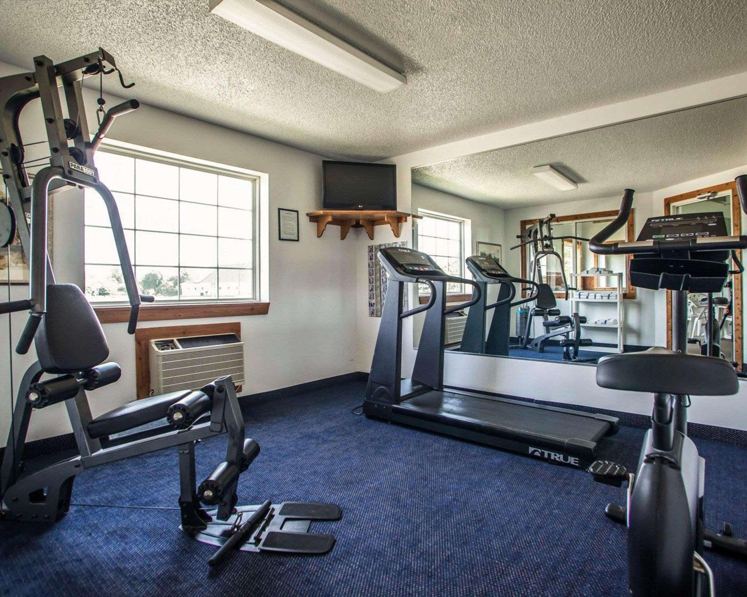 Quality Inn & Suites Eldridge Davenport North מראה חיצוני תמונה