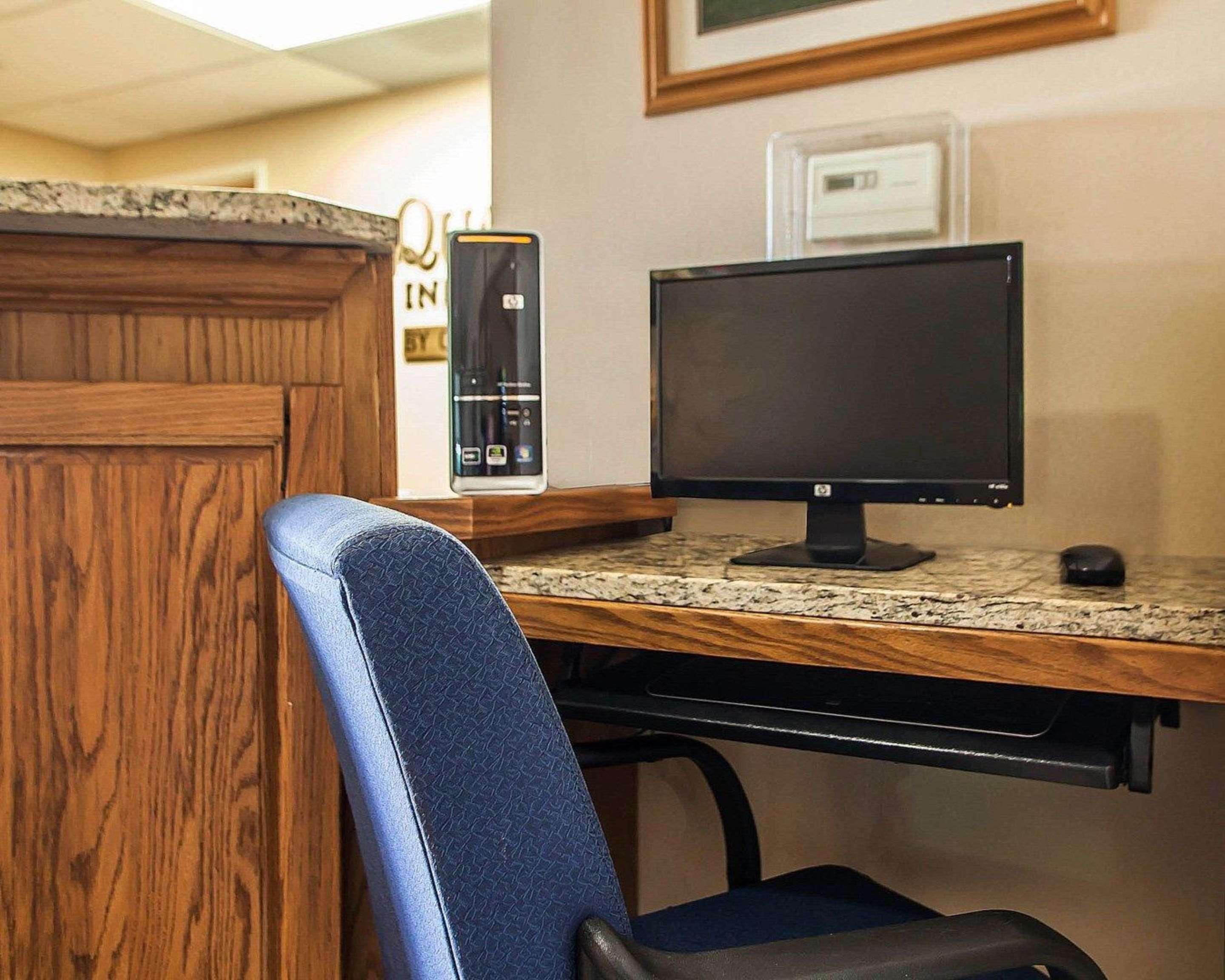 Quality Inn & Suites Eldridge Davenport North מראה חיצוני תמונה