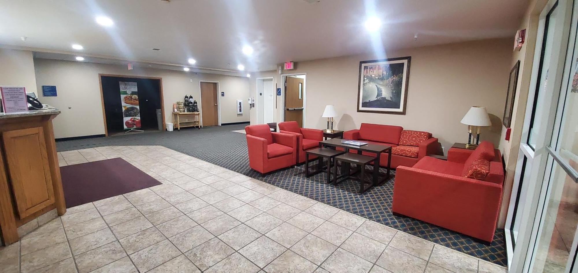 Quality Inn & Suites Eldridge Davenport North מראה חיצוני תמונה